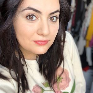 Meet your Posher, Marianna